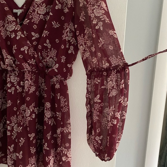 Charlotte Russe Long Sleeve Floral Romper - Picture 2 of 2